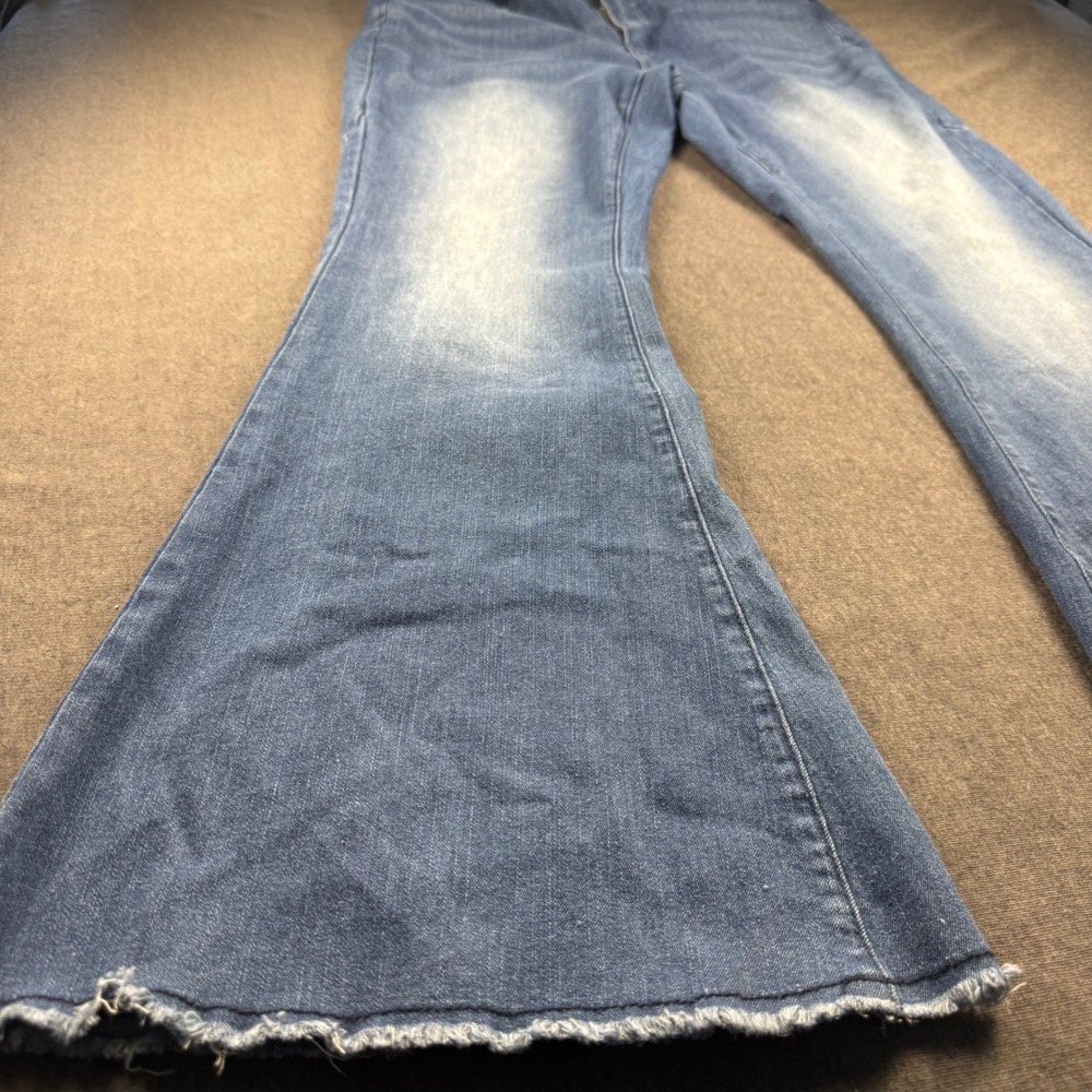 SHEIN‎ Curve 0XL Blue Flare Jeans High Rise Frayed Bell Bottom Denim Medium Wash